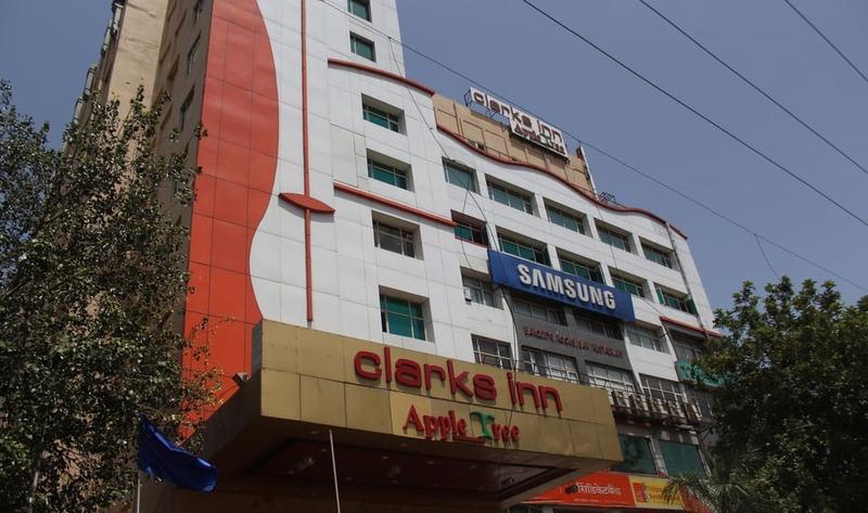 Citrus Hotel Ghaziabad Exterior foto